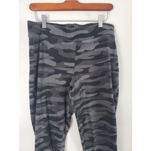 Torrid Capri Length Leggings 2X Womens Plus Size High Rise Grey Black Skinny Leg - Picture 2 of 8